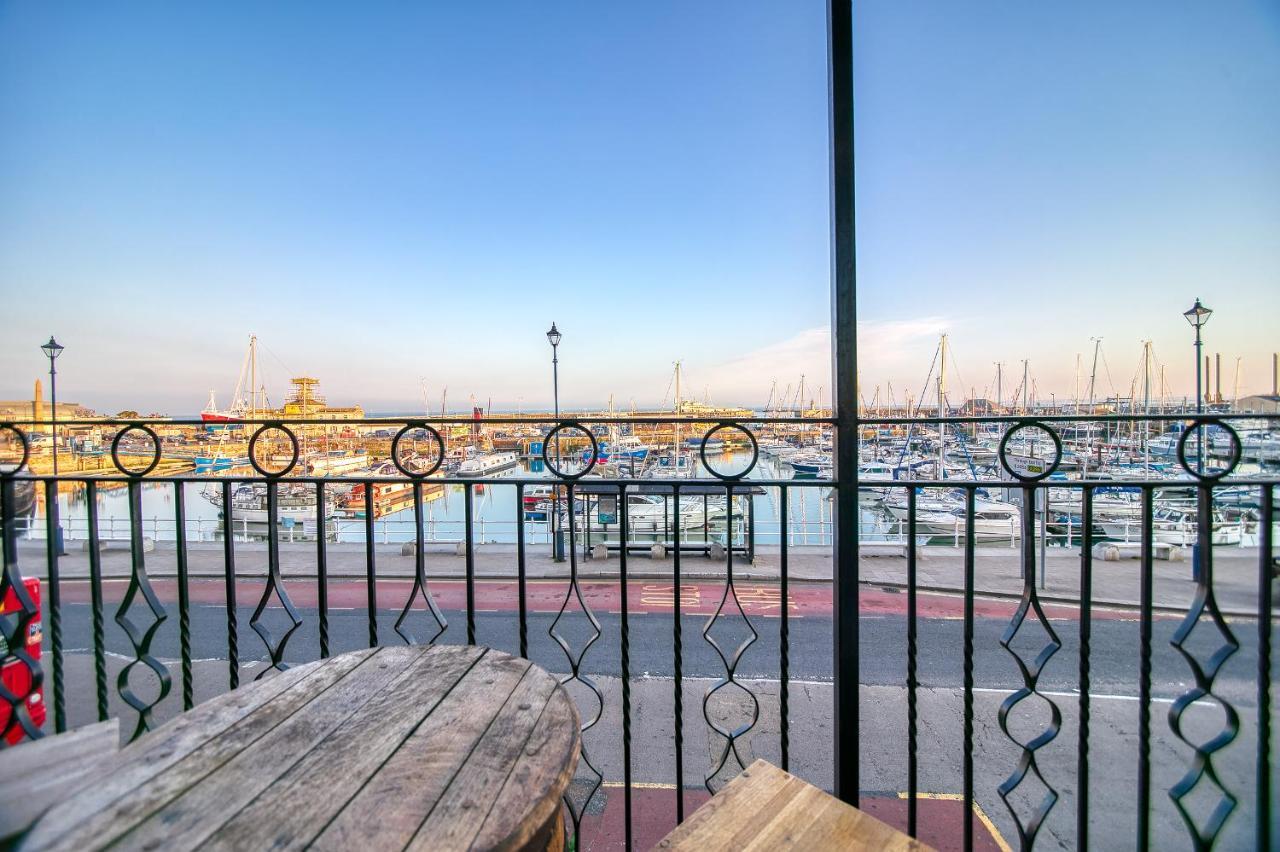 Royal Harbour Retreat - Balcony, Sea View Property ラムズゲート エクステリア 写真